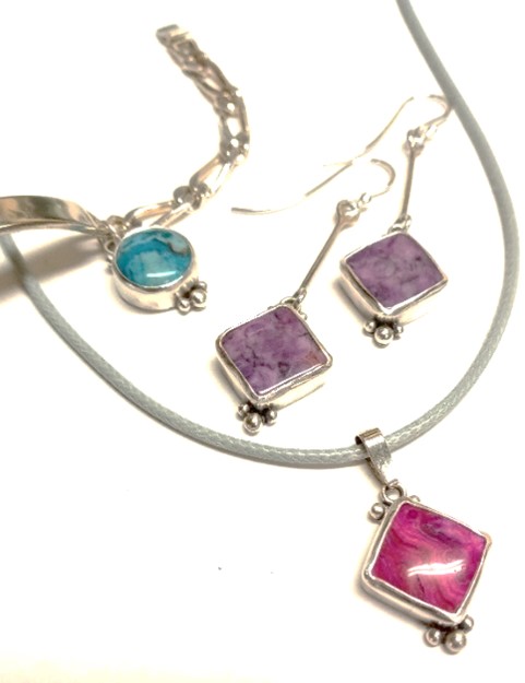 Judy Larson's Dangling Drop Earrings - , Contemporary Wire Jewelry, Butane Torch, Soldering, Solder, assembly line bezels